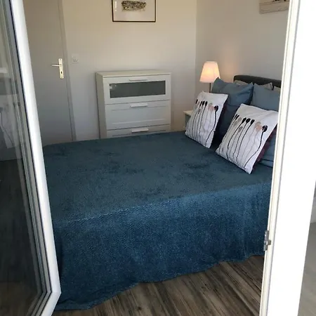 T3 Neuf Vue Panoramique Sur Premiere Ligne *